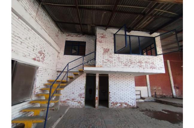 Locales y Bodegas, Alquiler, La Dolores - $14.000.000