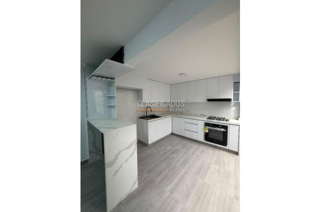 Casas, Alquiler, Ciudad Pacifica - $3.400.000