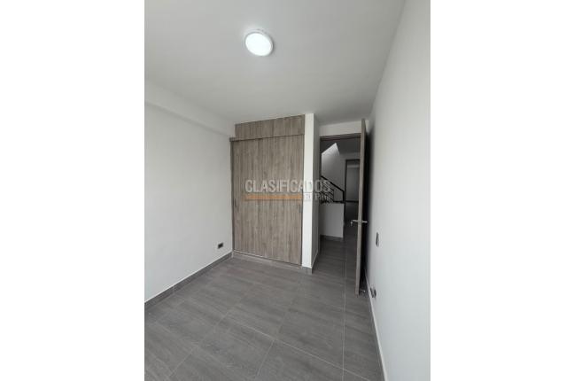 Casas, Alquiler, Ciudad Pacifica - $3.400.000