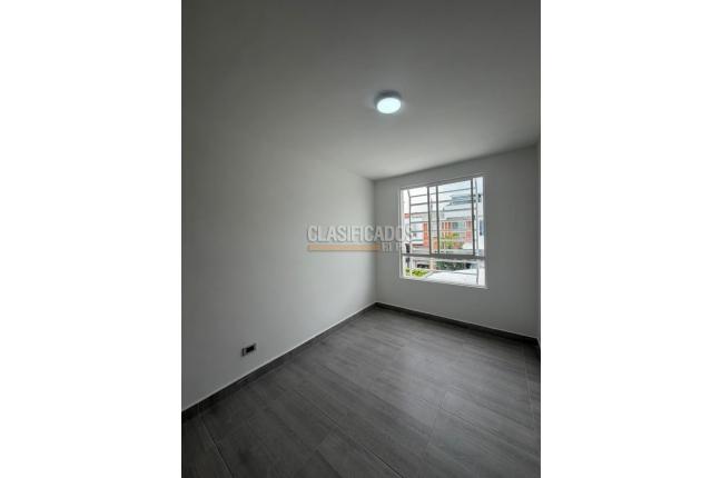 Casas, Alquiler, Ciudad Pacifica - $3.400.000