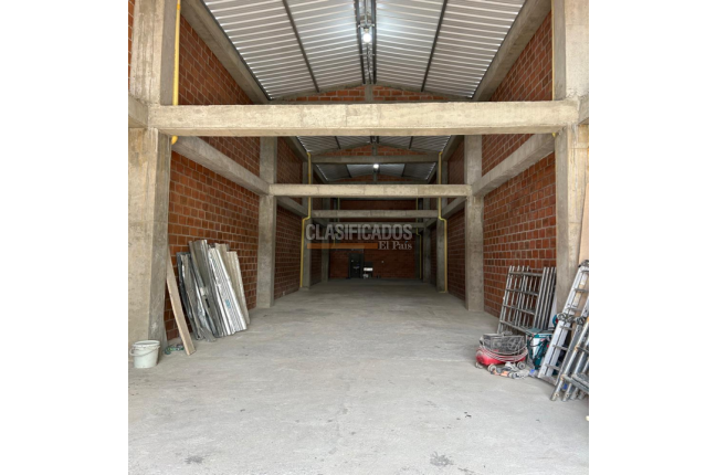 Locales y Bodegas, Venta en Bretaña