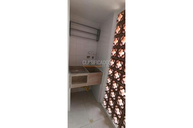 Apartamentos, Alquiler, Ciudad Melendez - $1.550.000