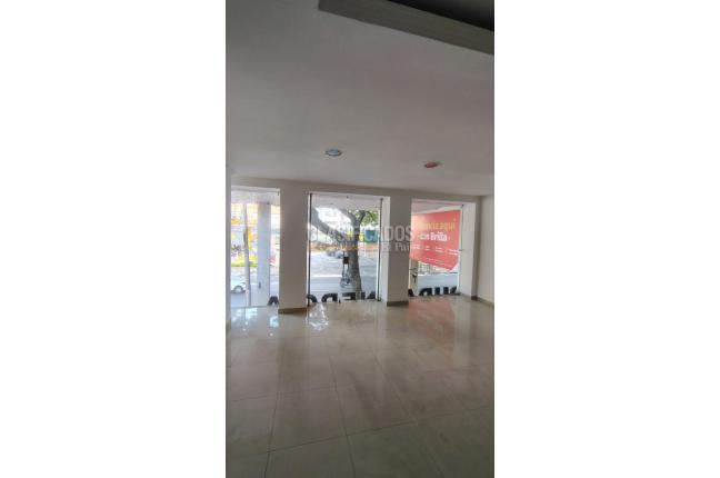Oficinas y Consultorios, Alquiler, San Vicente - $2.000.000