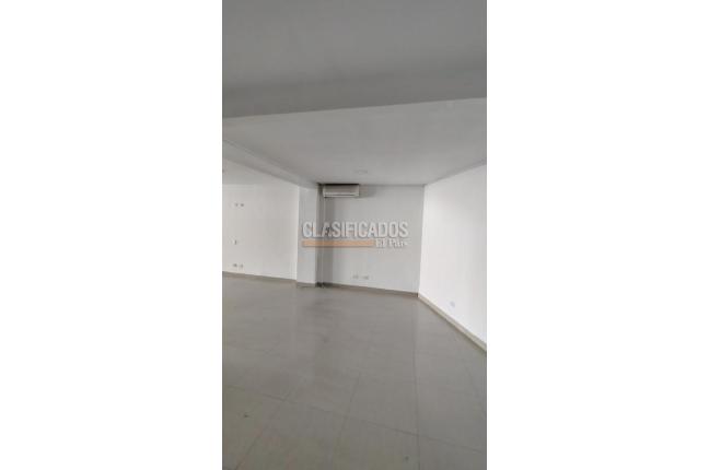 Oficinas y Consultorios, Alquiler, San Vicente - $2.000.000