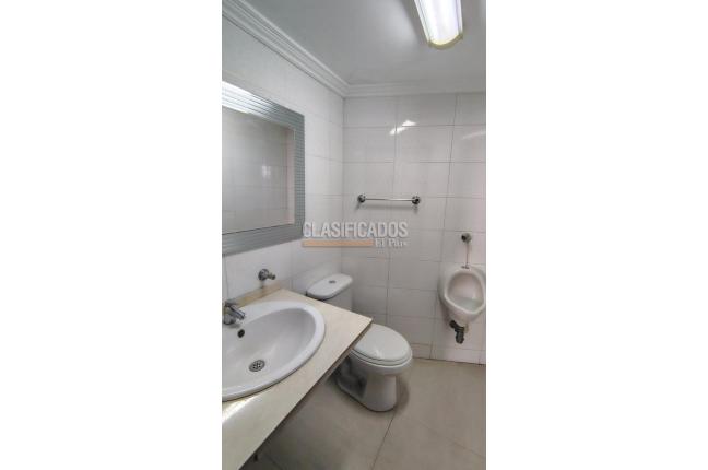 Oficinas y Consultorios, Alquiler, San Vicente - $2.000.000