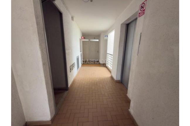 Apartamentos, Venta, Valle del Lili - $240.000.000