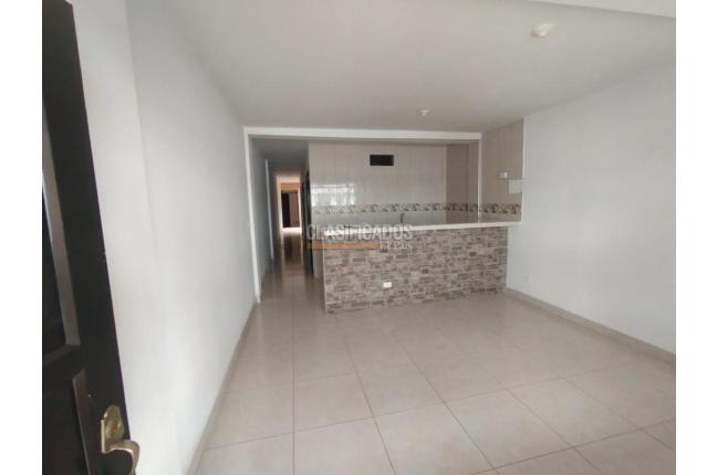 Apartamentos, Alquiler, Nueva Floresta - $1.100.000