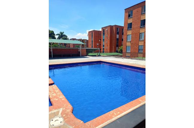 Apartamentos, Alquiler en Parques de los Abedules