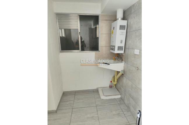 Apartamentos, Alquiler, Madrid - $1.100.000