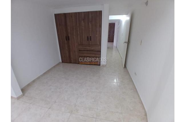 Casas, Alquiler, Bogotá - $3.000.000
