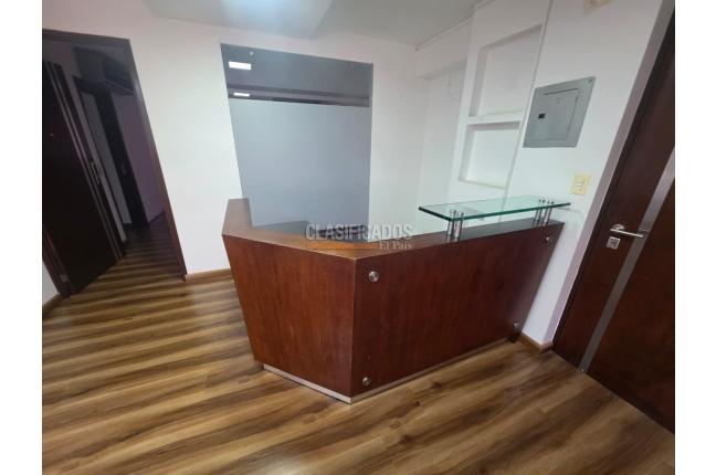 Oficinas y Consultorios, Venta en San Vicente