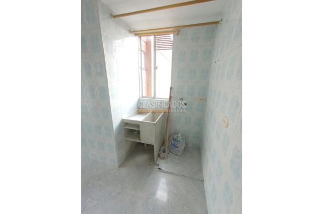 Apartamentos, Alquiler, Pie de Cuesta - $900.000