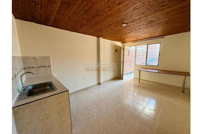 Apartaestudios, Alquiler, Alfonso López - $800.000