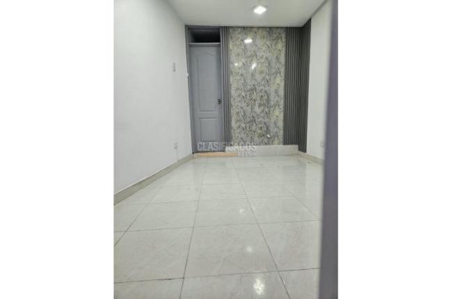 Locales y Bodegas, Alquiler, Miraflores - $900.000