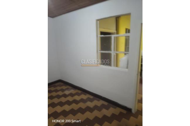 Casas, Alquiler, La Base - $1.400.000