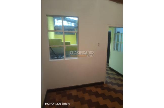 Casas, Alquiler, La Base - $1.400.000