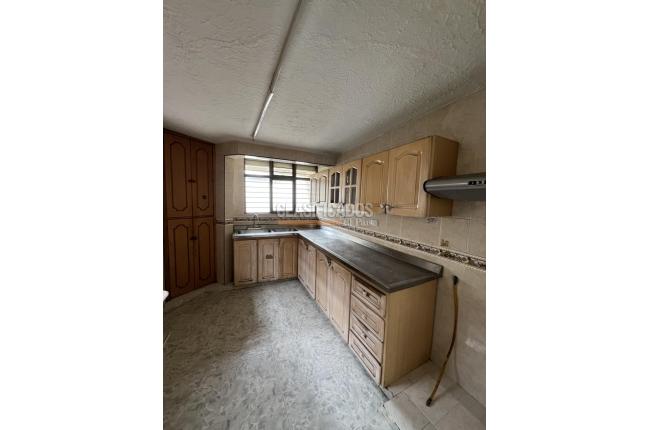 Casas, Alquiler, La Rivera - $1.200.000