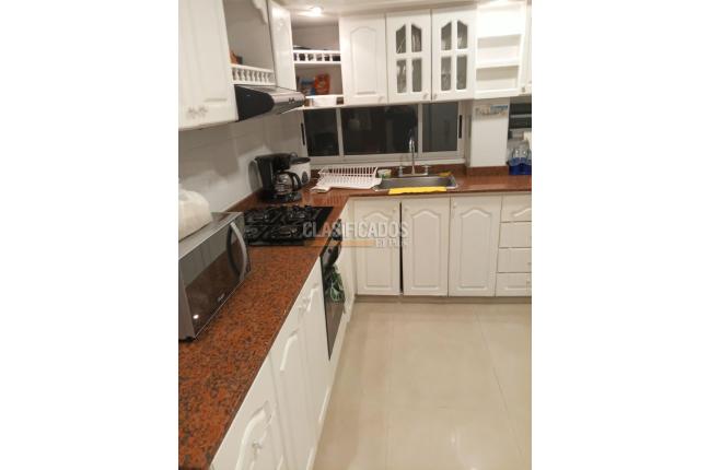 Casas, Venta en Ciudad Jardín