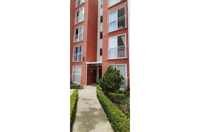 Apartamentos, Alquiler, Ciudad Pacifica - $1.300.000