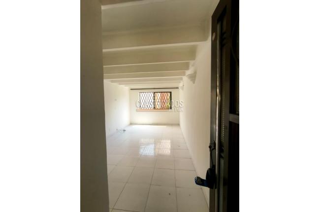 Apartamentos, Alquiler, Chiminangos - $800.000