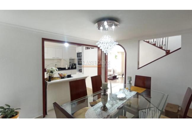 Casas, Venta, Las Quintas de Don Simón - $680.000.000