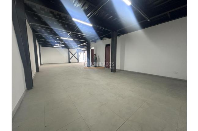 Locales y Bodegas, Alquiler, Madrid - $8.000.000