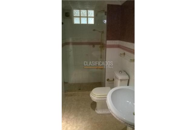 Casas, Alquiler, Prados del Limonar - $3.500.000