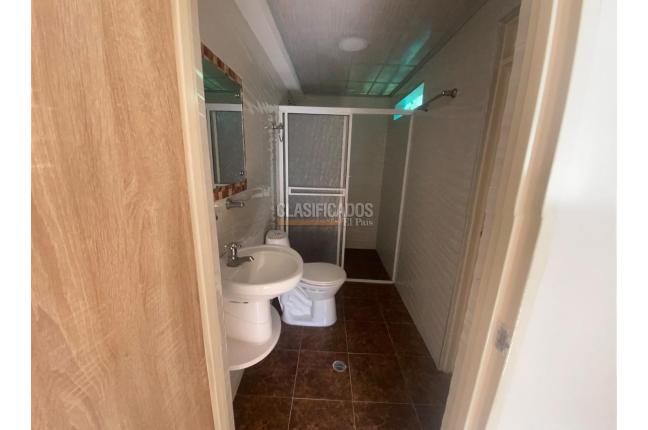Apartaestudios, Alquiler, Ciudad Los Álamos - $1.400.000