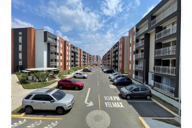 Apartamentos, Alquiler, Hacienda Kachipay - $1.400.000