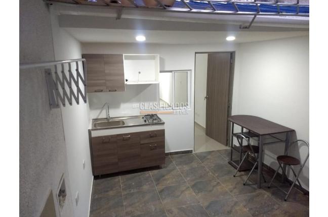 Apartaestudios, Alquiler, Versalles - $1.350.000