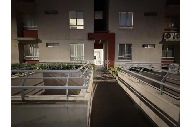 Apartamentos, Alquiler en La Flora