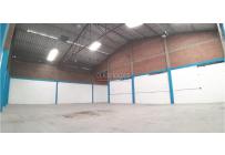 Locales y Bodegas, Alquiler, Flora Industrial - $6.700.000