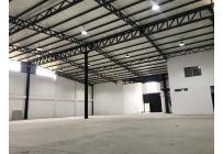 Locales y Bodegas, Alquiler, Alférez Real - $22.000.000