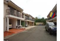 Casas, Alquiler, La Hacienda - $2.200.000