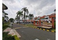 Casas, Alquiler, La Hacienda - $4.700.000