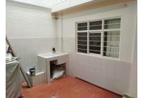 Casas, Alquiler, Nápoles - $950.000