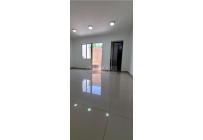 Oficinas y Consultorios, Alquiler, Versalles - $650.000