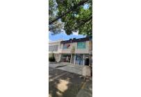 Oficinas y Consultorios, Alquiler, Versalles - $650.000