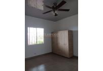Casas, Alquiler, La Buitrera - $2.600.000