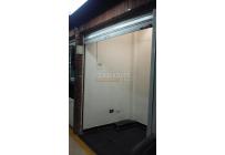 Locales y Bodegas, Venta, Centro Ccial. El Diamante - $120.000.000