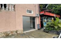 Locales y Bodegas, Alquiler, Granada - $1.800.000