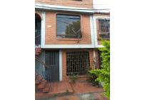 Casas, Alquiler, Villa del Prado - $750.000