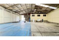Locales y Bodegas, Alquiler, Menga - $5.900.000