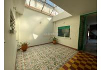 Casas, Venta, Miraflores - $920.000.000