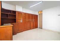 Oficinas y Consultorios, Venta, Versalles - $85.000.000