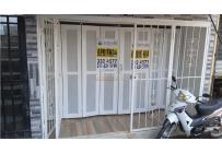Locales y Bodegas, Alquiler, Floralia - $1.500.000