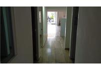 Locales y Bodegas, Alquiler, Floralia - $1.500.000