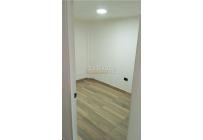 Locales y Bodegas, Alquiler, Floralia - $1.500.000