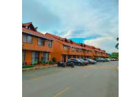 Casas, Venta, La Hacienda - $450.000.000