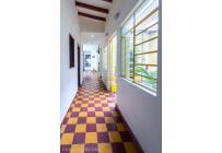 Casas, Venta, Miraflores - $910.000.000